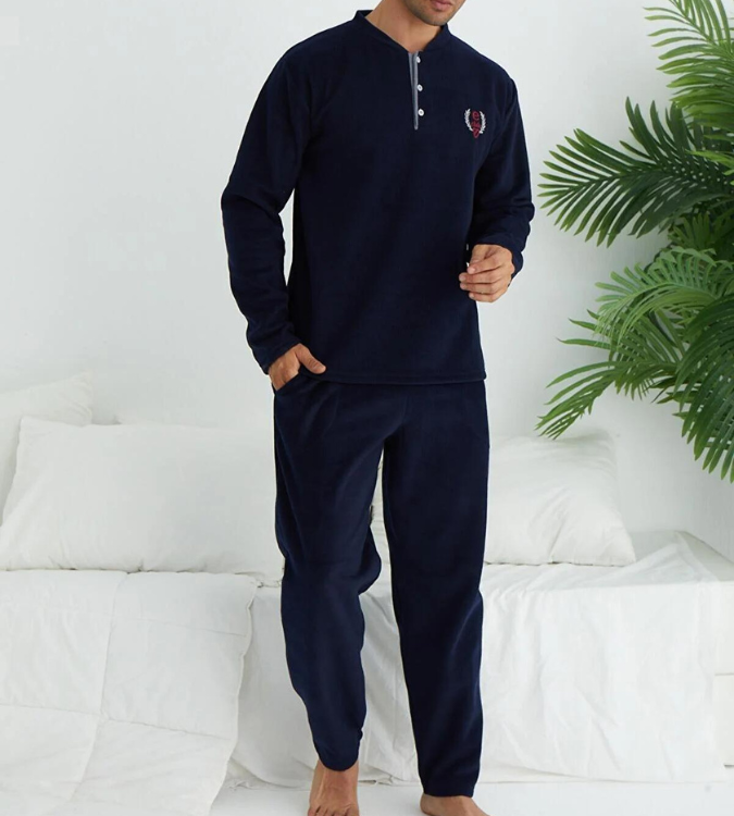 Men's navy blue wool pajamas from Avista