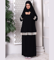 ملابس صلاة نسائية مكونة من قطعتين بلون أسود عملي ومريح