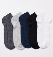 طقم جوارب رجالية مطرزة (5 أزواج) – أناقة يومية وراحة مثالية