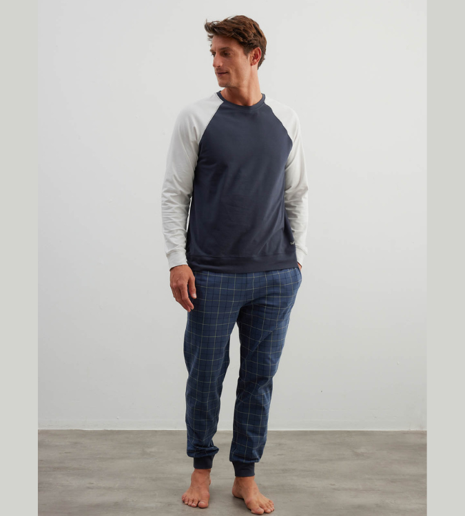Men's Long Sleeve Raglan Pajama Set in Navy and White
