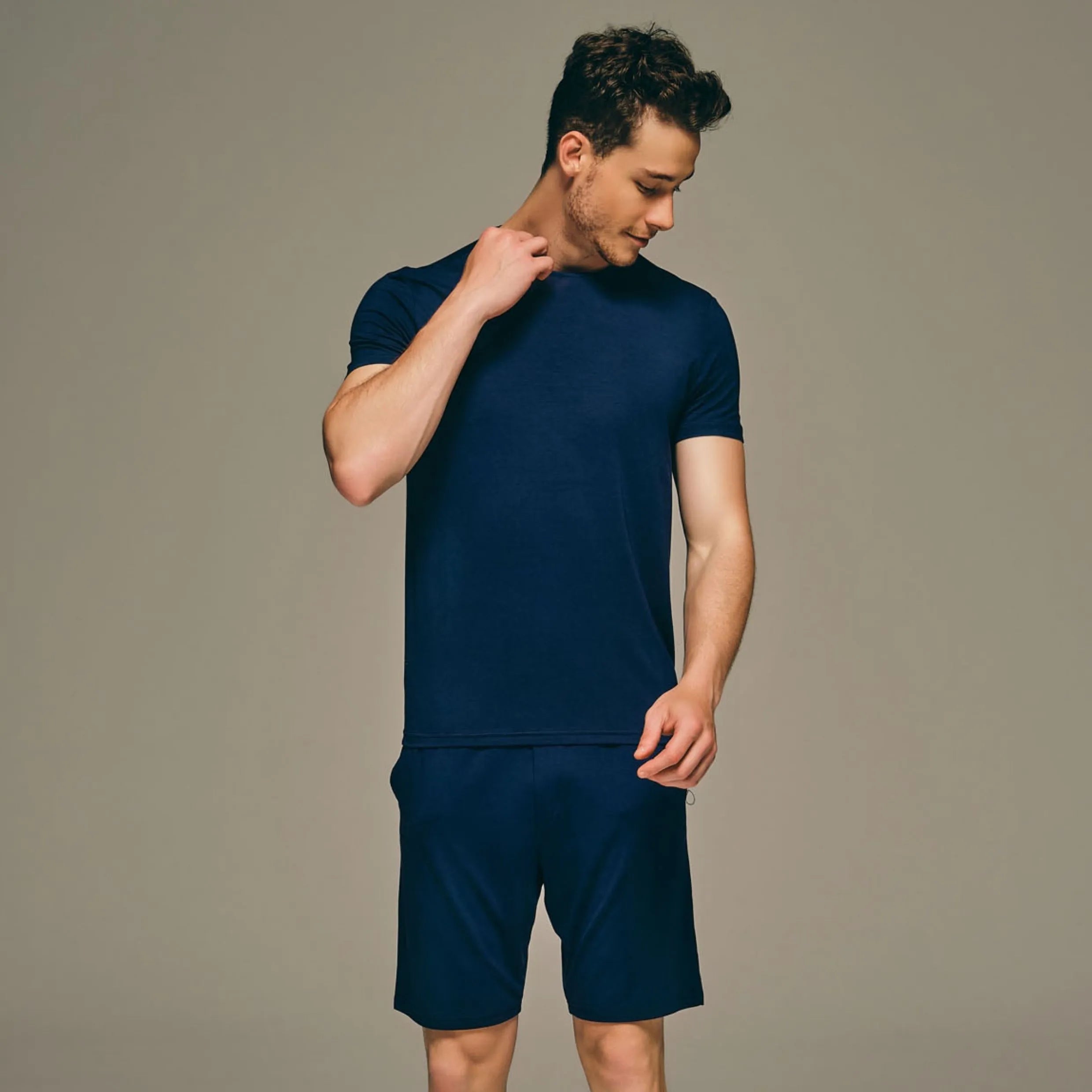 تيشيرت رجالي بياقة دائرية كم قصير من مودال