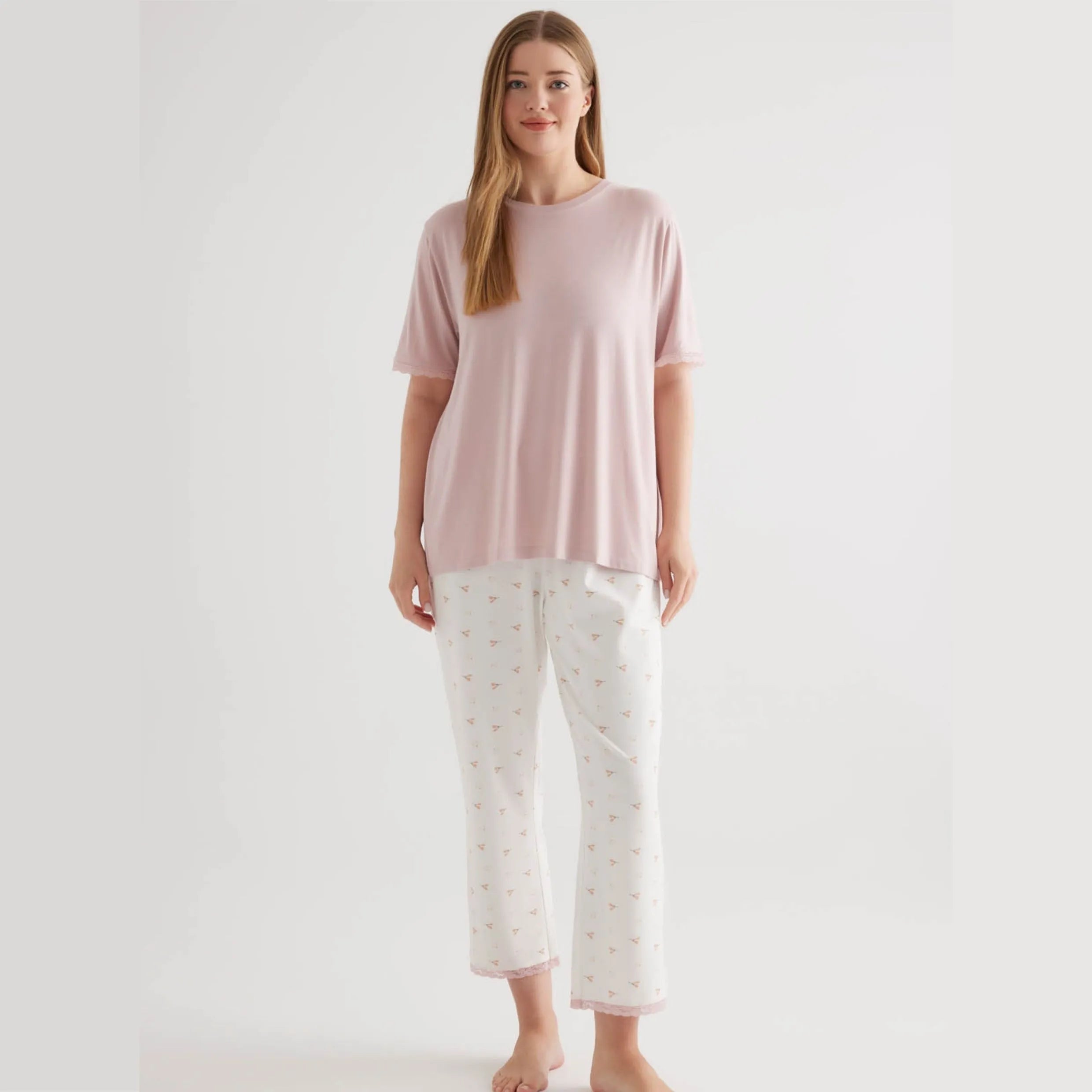 طقم بيجاما نسائي بلس سايز بأكمام قصيرة - وردي