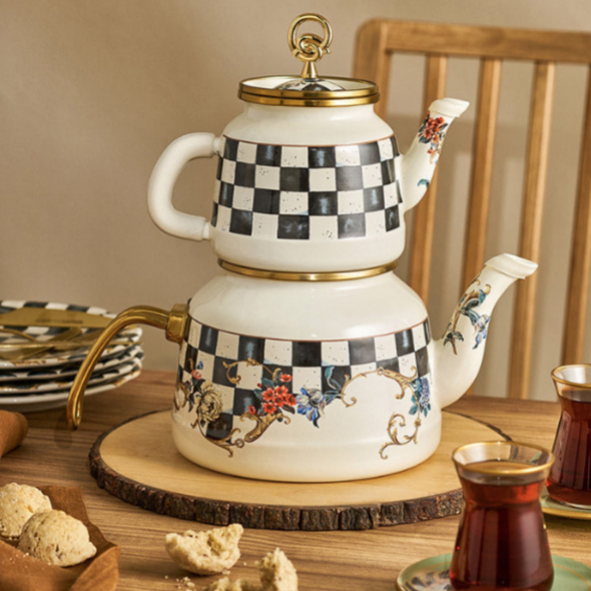 طقم كاسات وإبريق شاي تركي من امسان EMSAN