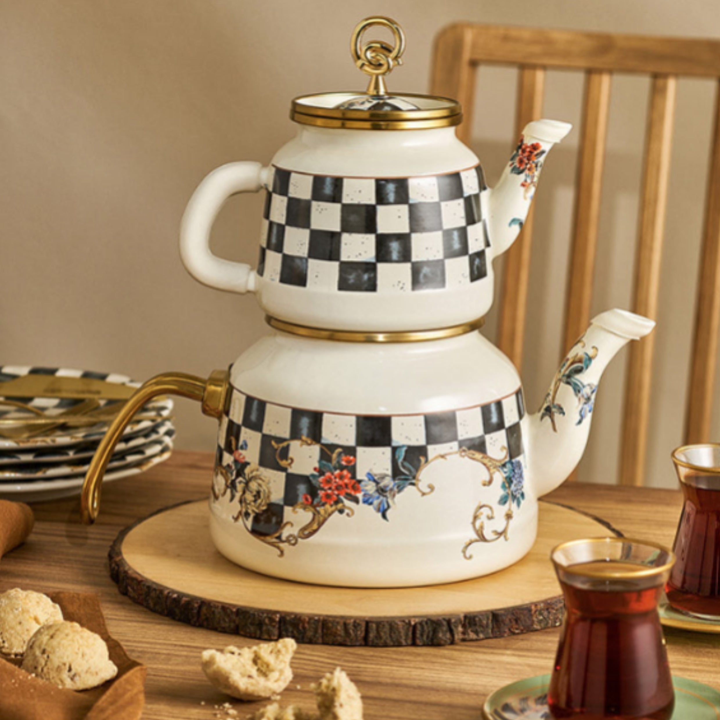 طقم كاسات وإبريق شاي تركي من امسان EMSAN