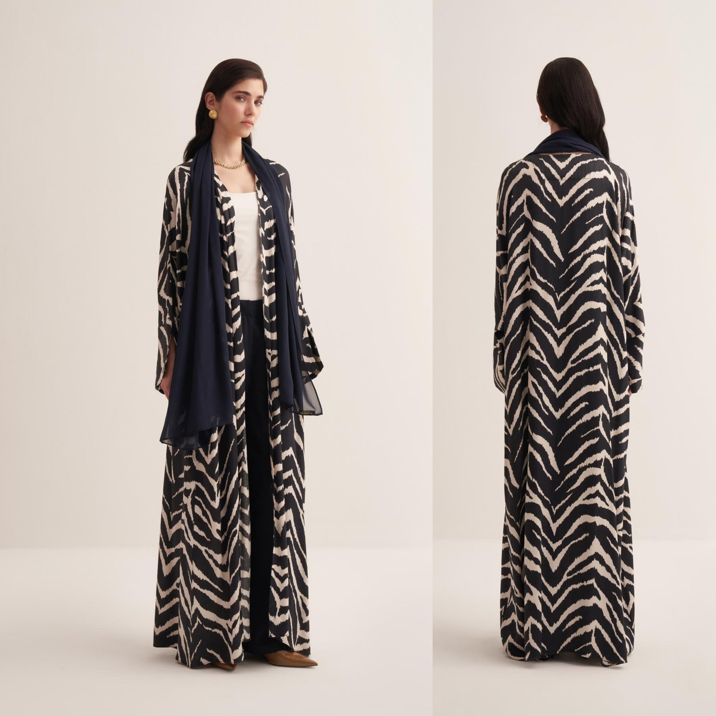 عباية مع وشاح بنقشات عصرية – أناقة متكاملة بإطلالة واحدة alsheikhabaya