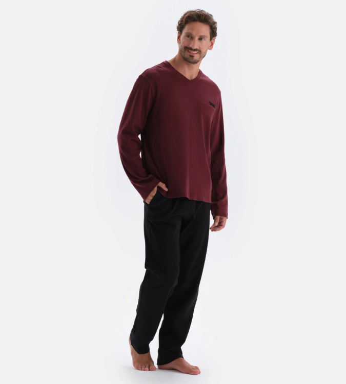 Men's V-Neck Pajamas in Dark Red and Black