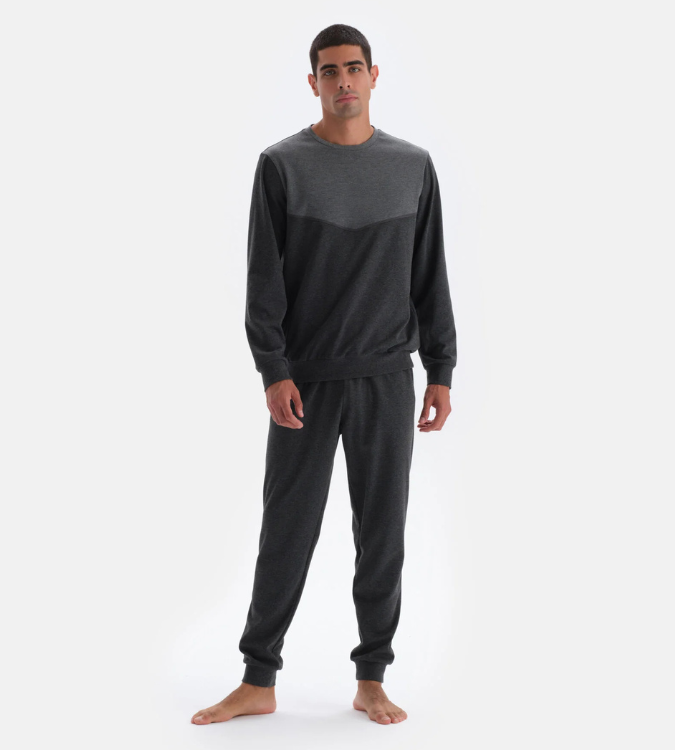 Men's Long Sleeve Pajamas in Dark Grey