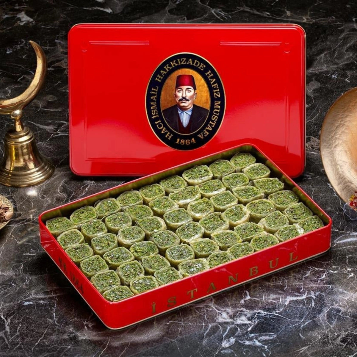 بقلاوة قصر إسطنبول بالفستق من حافظ مصطفى - 2 كغ