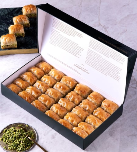 Baklava with pistachio from Karaköy Güllüoğlu - 1kg