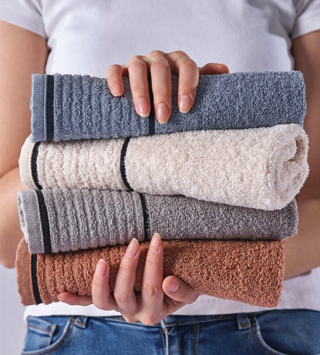 Mariva home Towel set(4 pieces)
