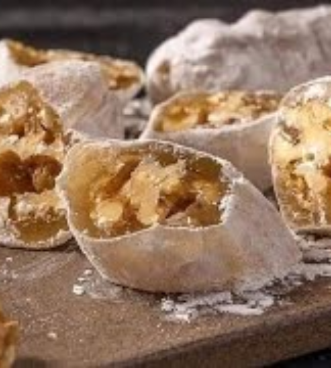 Turkish Delight with Figs and Walnuts - 1 kg - by Hafiz Mustafa