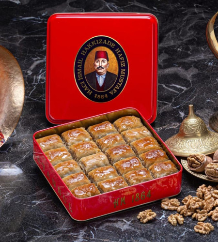 Ankara Baklava with Walnut -Small Box 1 kg - by Hafiz Mustafa